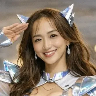 ユミさん